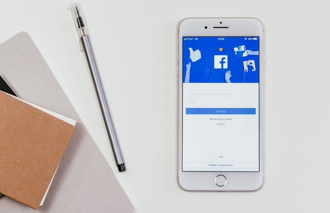 Facebook: реклама